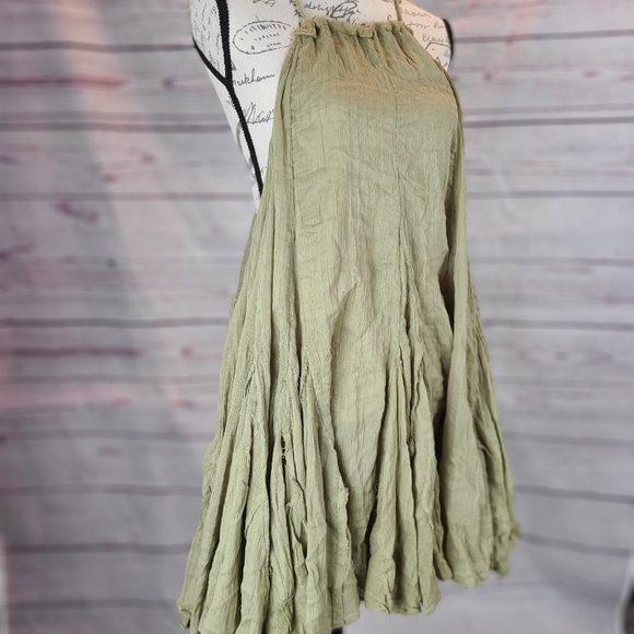 Free Peole Catching Rays Tuni - Picture 6 of 7